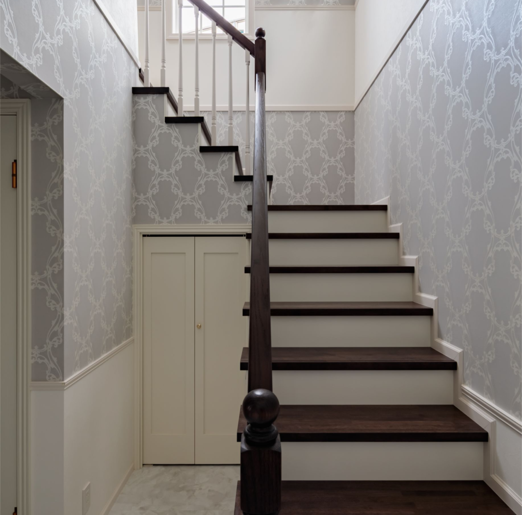 🐿️階段下収納でデッドスペースをなくす✨