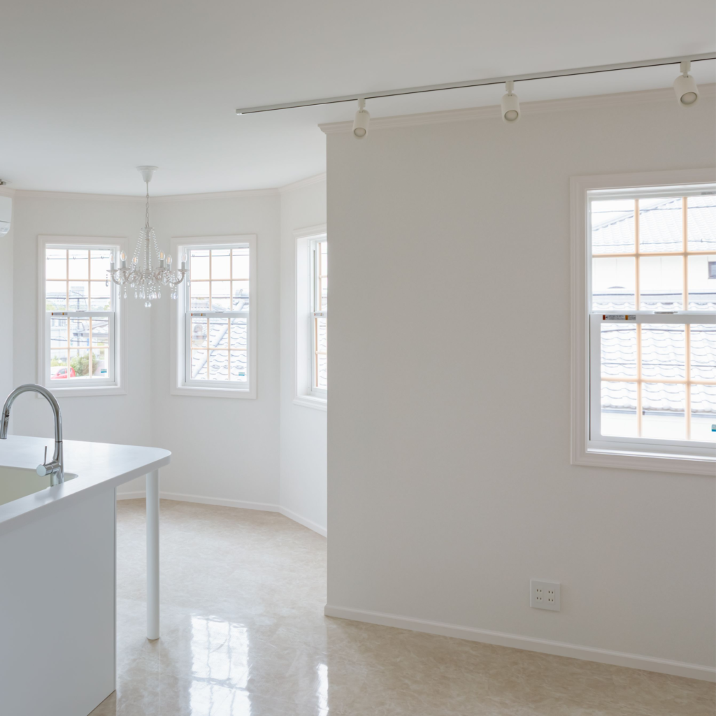 💡スポットライトで見せ場のあるお部屋に✨