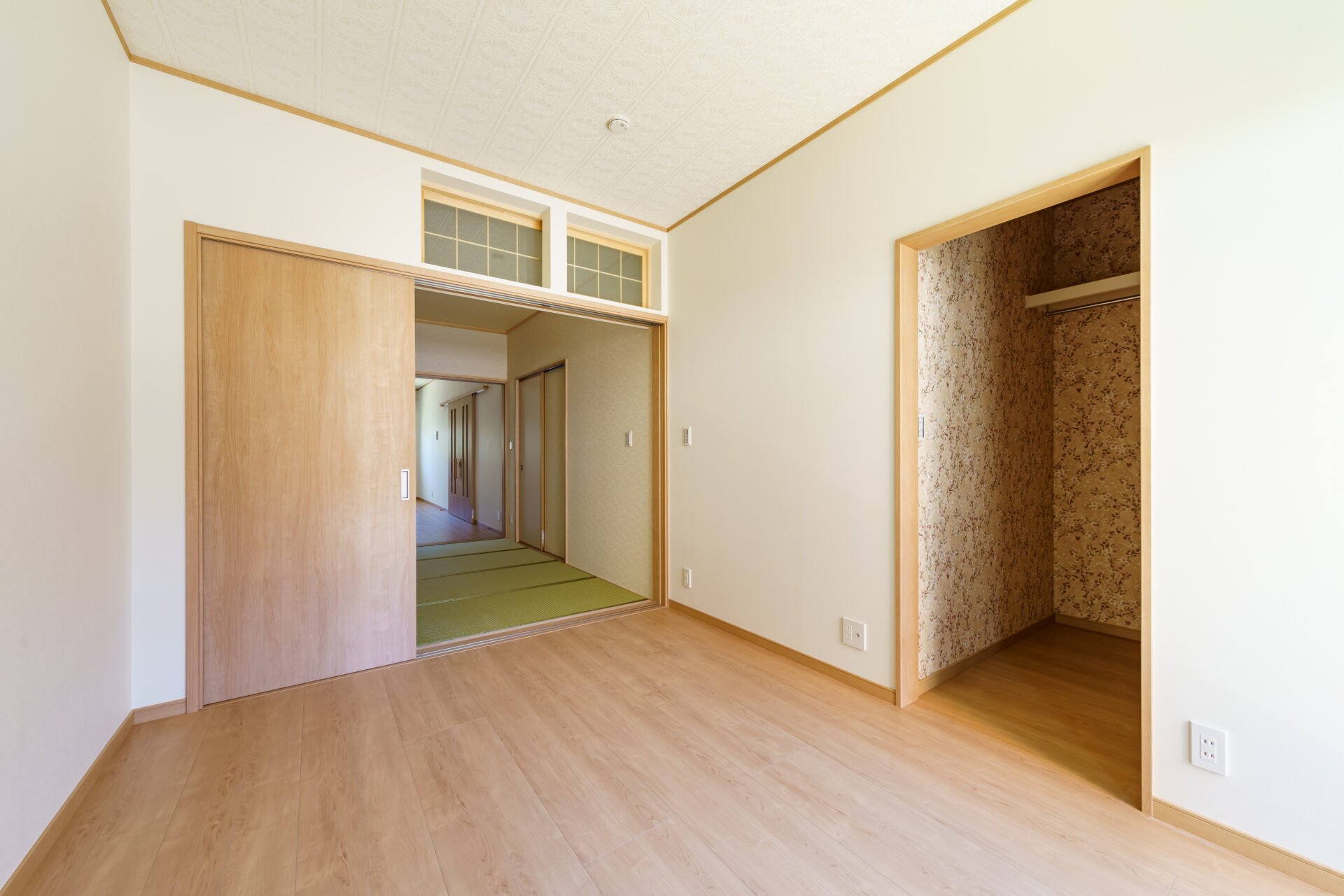 バリアフリー仕様のモダンな家