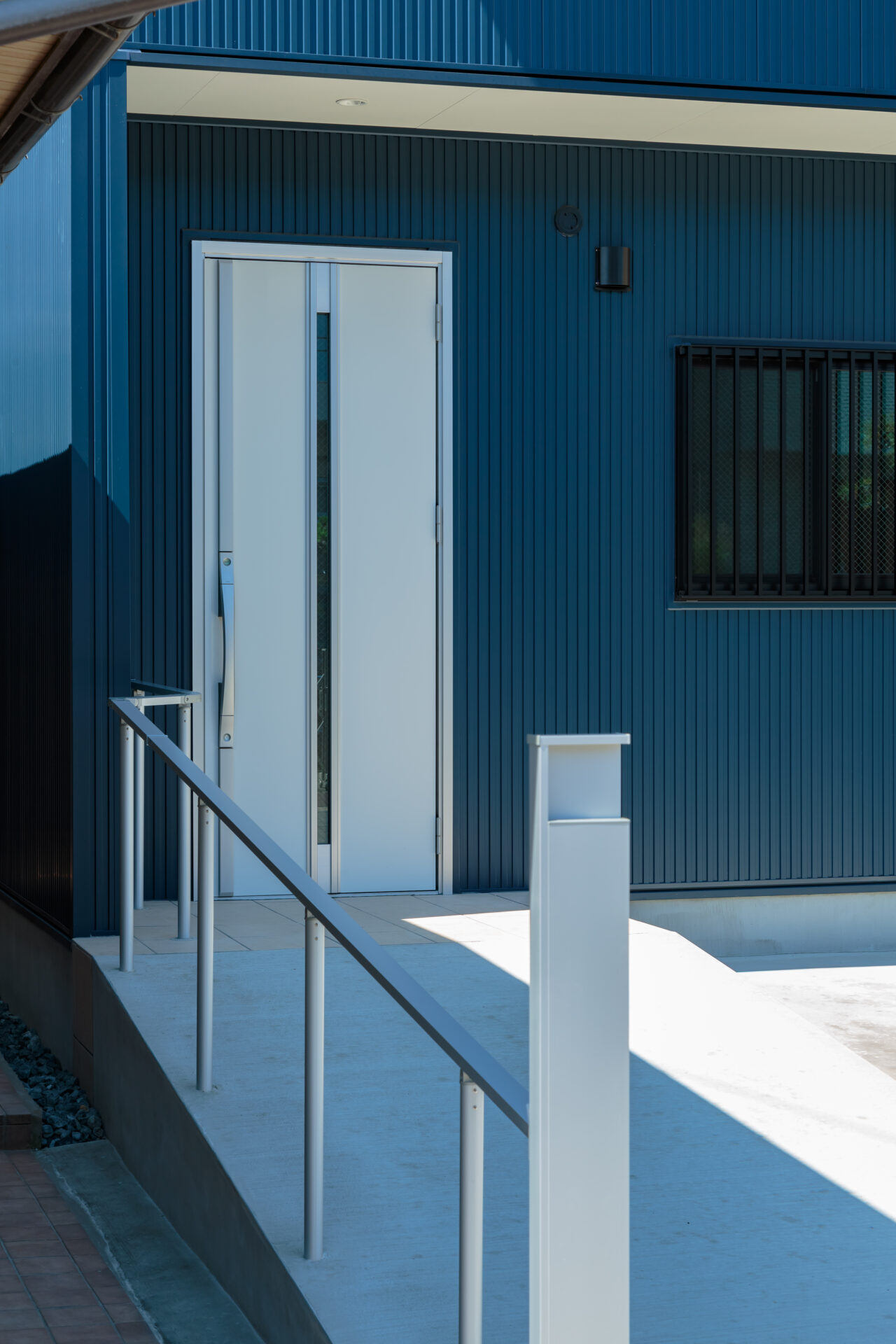 バリアフリー仕様のモダンな家