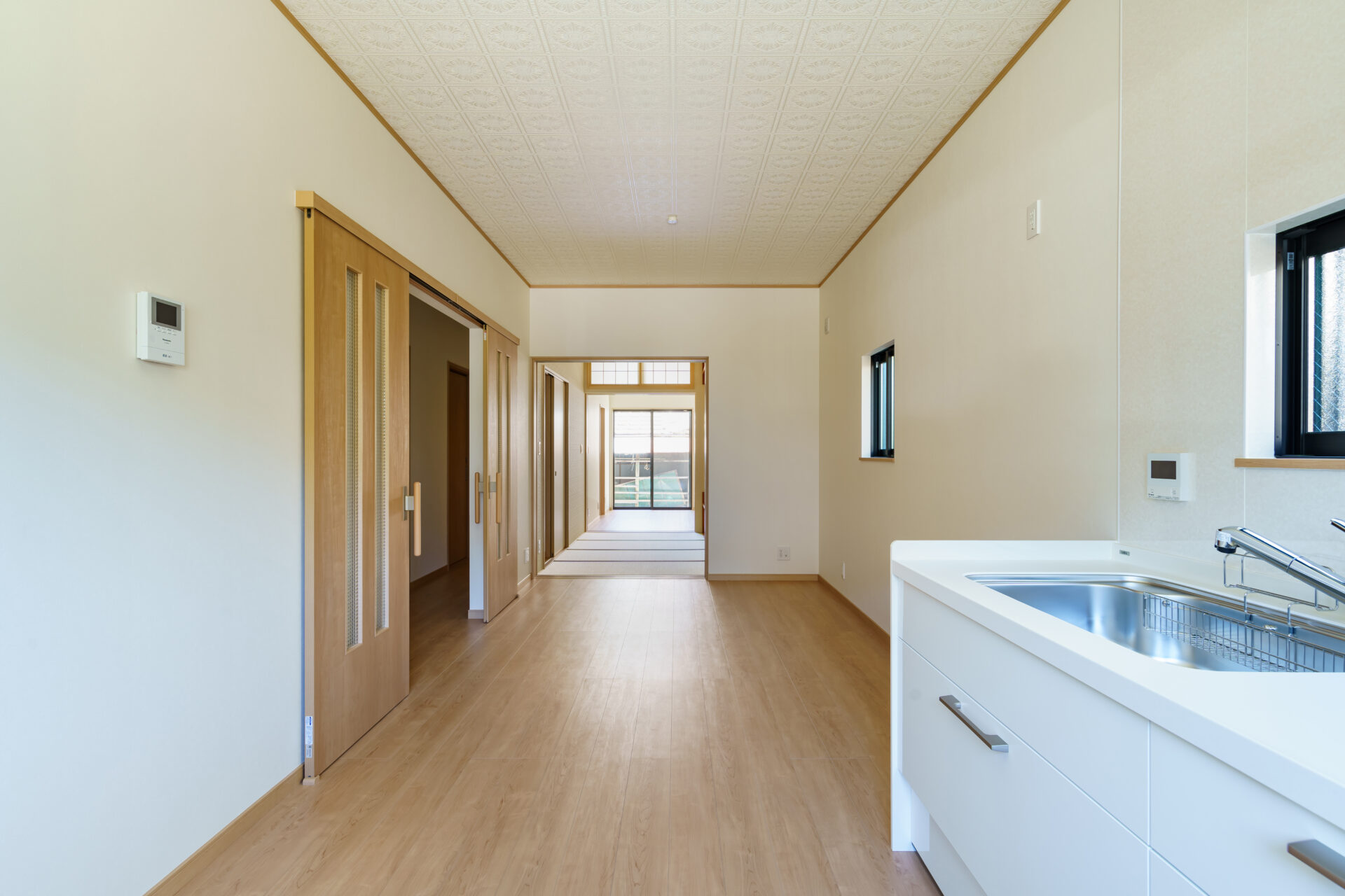 バリアフリー仕様のモダンな家